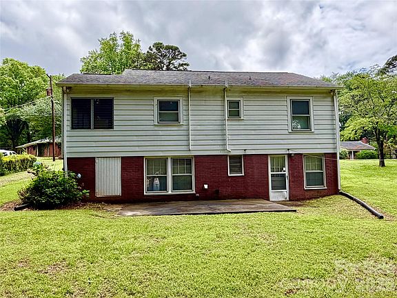 5th image of 5057 Erickson Rd