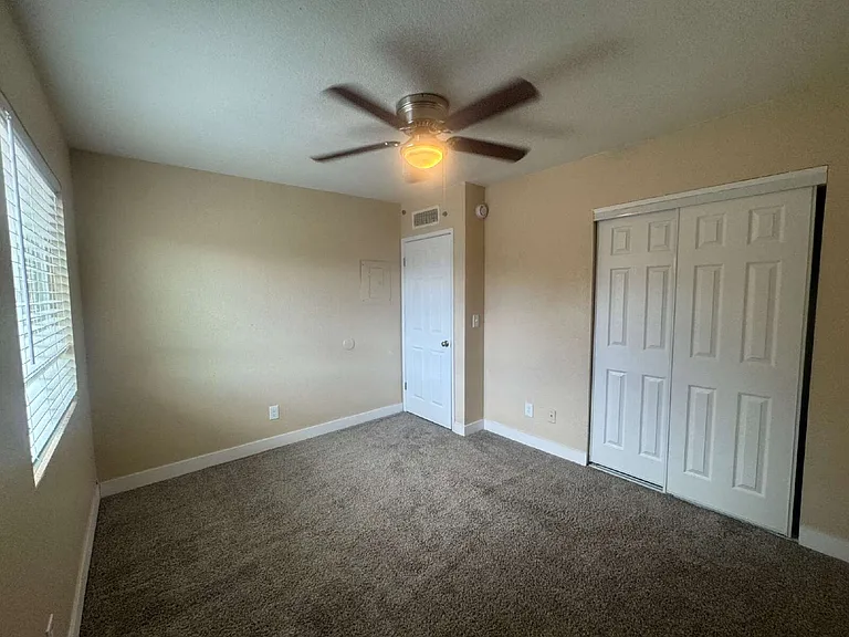3525 E Flower St #9 — Photo 9