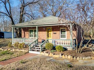 415 Illinois St, Lawrence, KS 66044