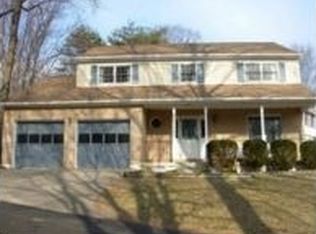 8691 Young Ct, Springfield, VA 22153