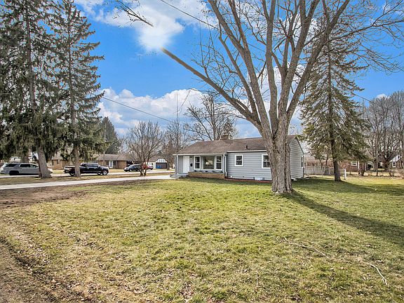 5th image of 1007 Ashley Dr