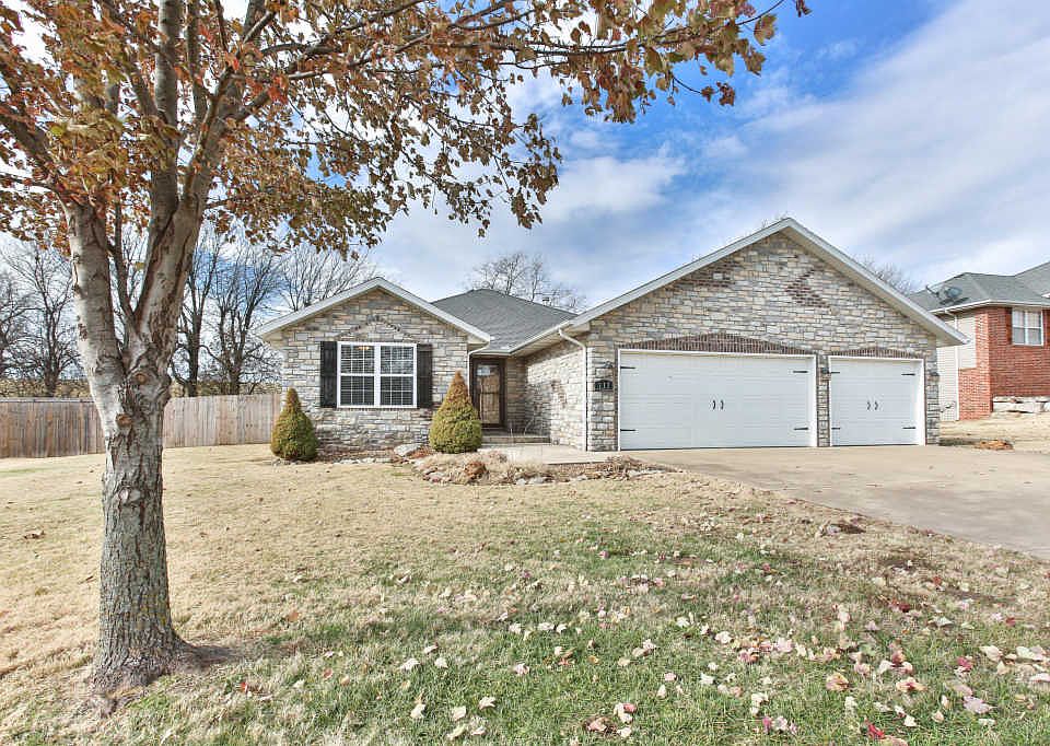 1st image of 117 Emily Ln