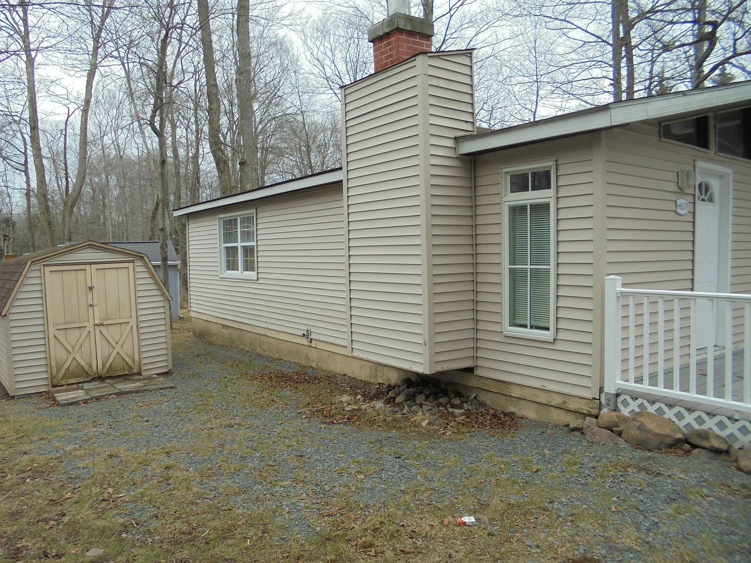 3 bed, 1296 sqft, $1,790 — Photo 3