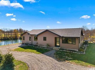 28735 E Northrup Rd, Trivoli, IL 61569