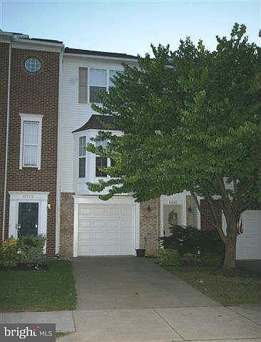 1st image of 15502 Port Washington Ct