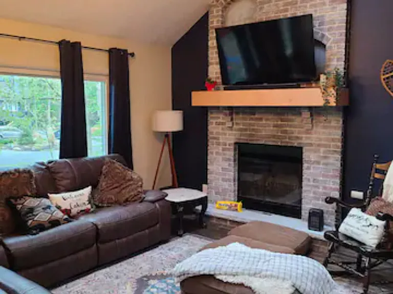 Woodland Dr — Photo 5