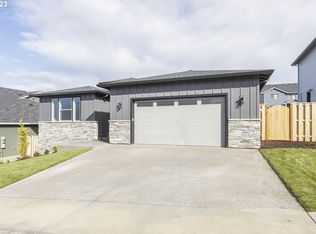 1773 NE Gilbert Ln, Estacada, OR 97023