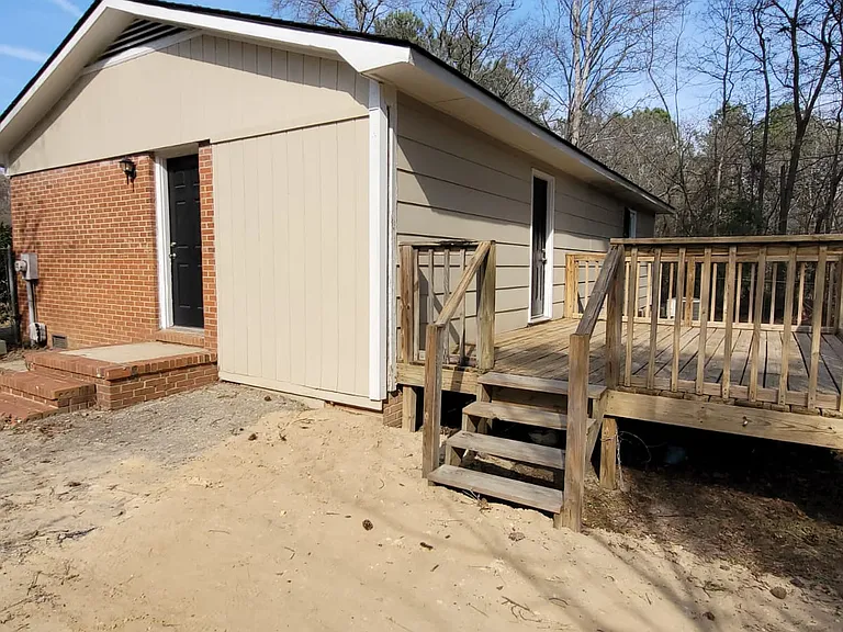 6487 Portsmouth Dr — Photo 3