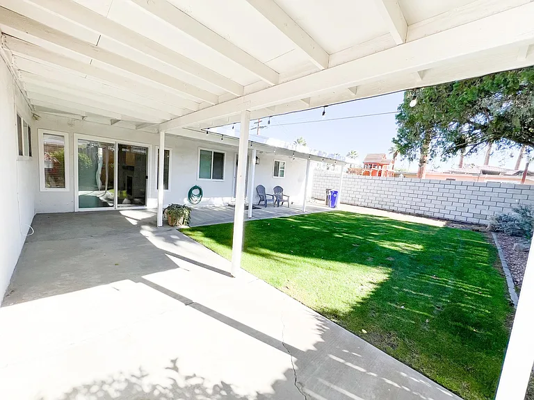 Backyard with back unit