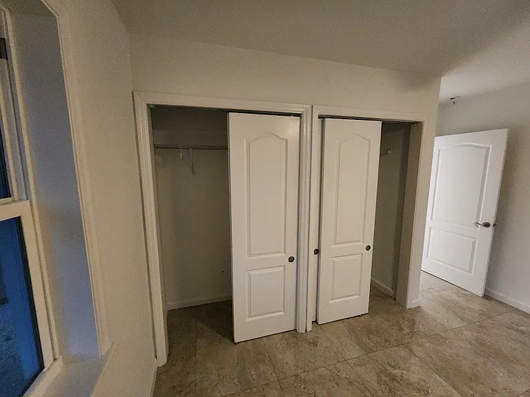 1712 Josephine St #1 — Photo 17