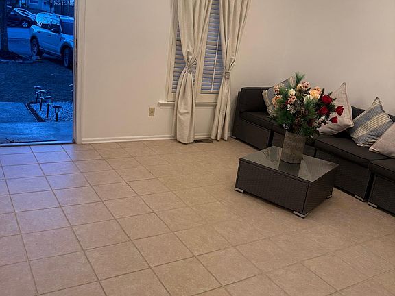 2nd image of 53B Lower Ridge View Cir #53B