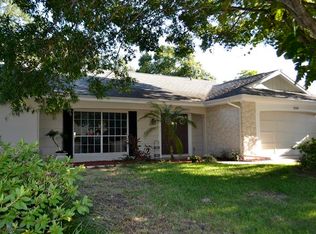 1242 Royal Oak Dr, Dunedin, FL 34698