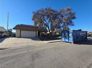 7275 Bridgeview Ave, Las Vegas, NV 89147
