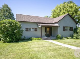 203 W 1st Ave N, Columbus, MT 59019