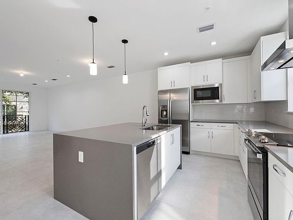 4th image of 58 Atlantic Grove Way