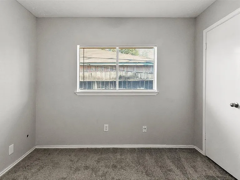 24123 Red Sky Dr — Photo 10