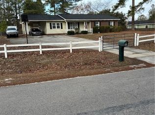 334 Bostic Rd, Raeford, NC 28376