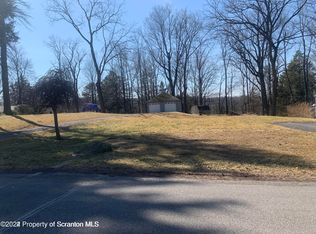 313 Columbia Ave, Clarks Summit, PA 18411