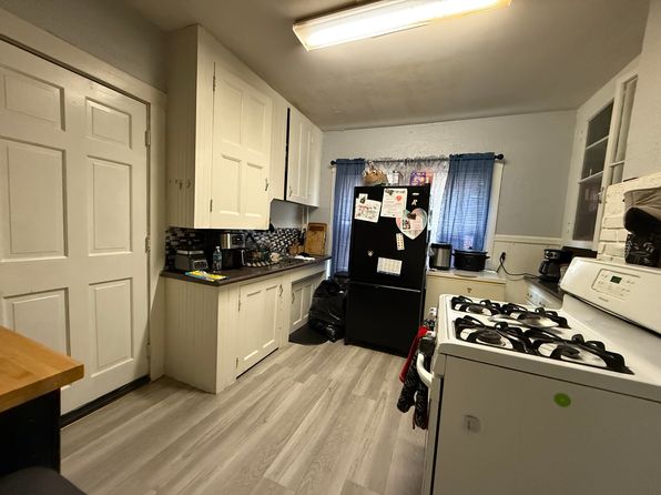 904 Park Ave Floor 1