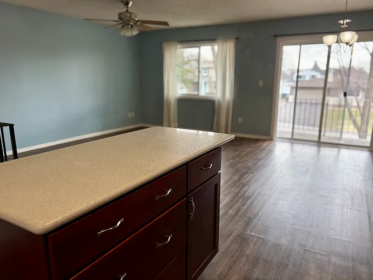 3622 Garden Blvd N — Photo 11