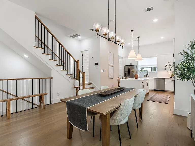 857 Fisher St #F — Photo 11