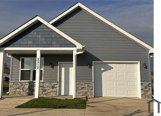 2400 Oakland Cir #2402O — Photo 3