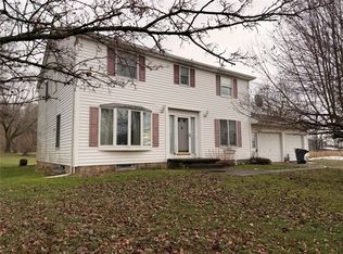 1886 Whitbeck Rd, Newark, NY 14513