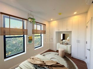 1718 Woodbine St #4L, Ridgewood, NY 11385