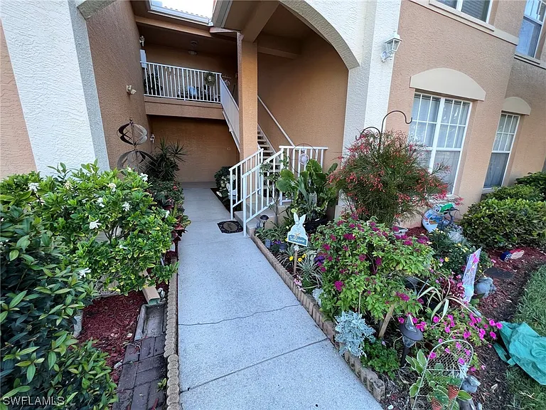 14970 Vista View Way #302 — Photo 42