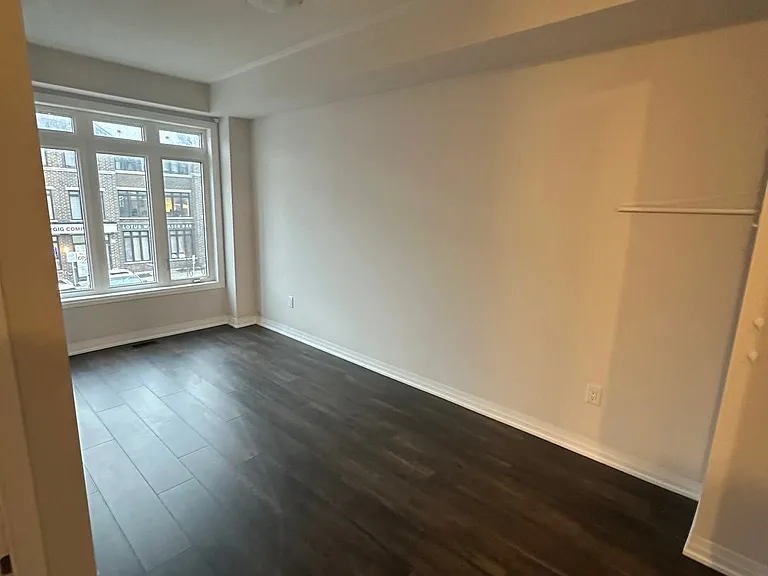 585 Colborne St E #106 — Photo 9