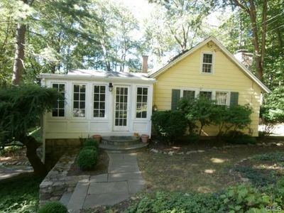 66 Steep Hill Rd, Weston, CT, 06883