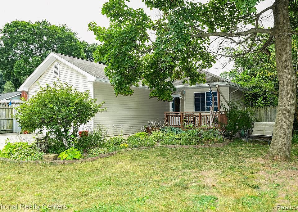 1st image of 6473 Prairie Lawn Dr