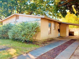 636 S Andrews Ave, Sherman, TX 75090
