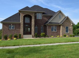 7425 Creekton Dr, Louisville, KY 40241