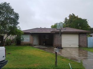 702 Sierra St, Madera, CA