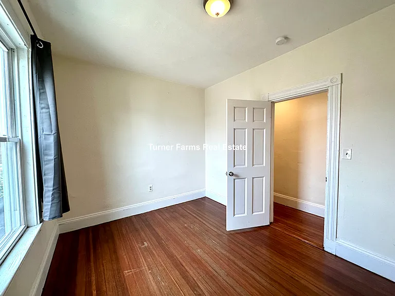 692 Columbia Rd #2A — Photo 33