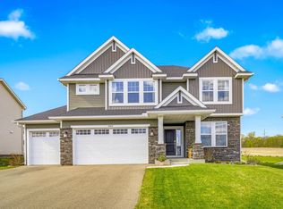 8422 60th St S, Cottage Grove, MN 55016