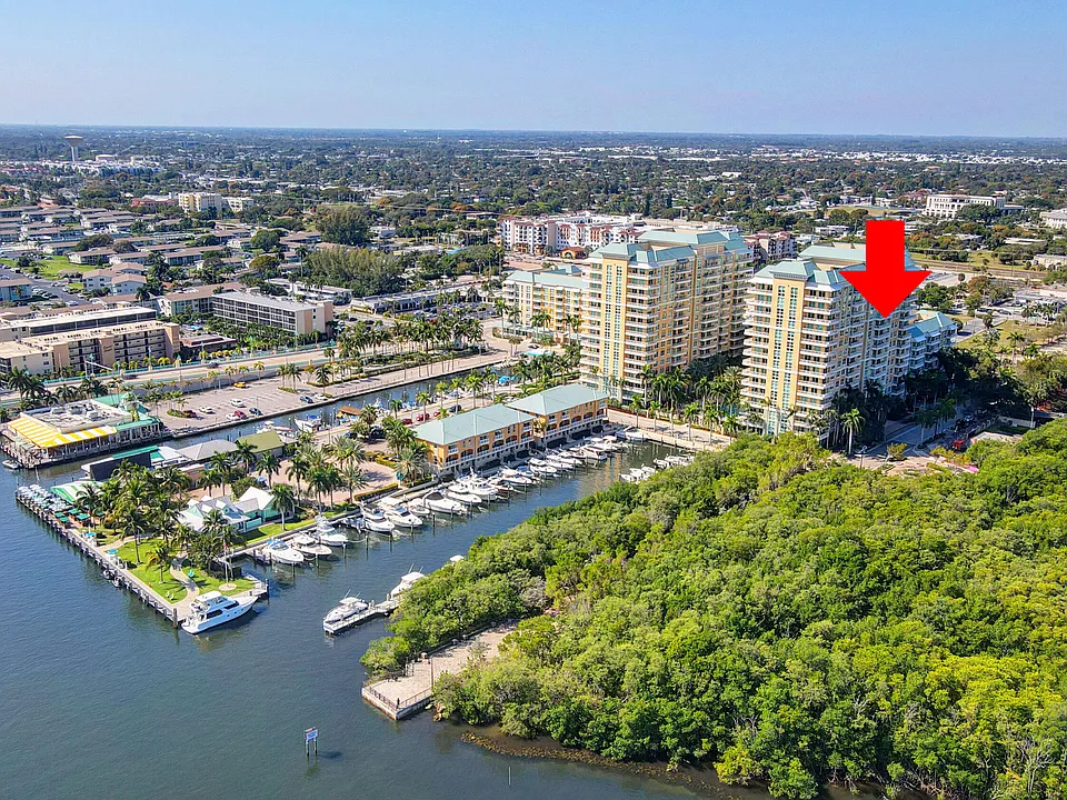 700 E Boynton Beach Blvd #608
