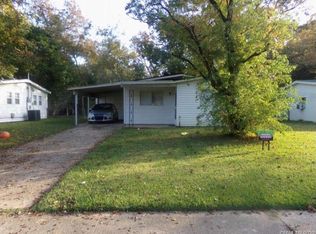 1040 Meadowview Dr, Bossier City, LA 71111