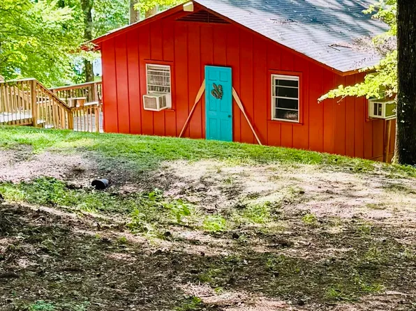 216 Rosewood Dr, Farmerville, LA 71241