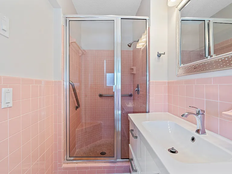 503 Monterey Blvd NE #2 — Photo 15