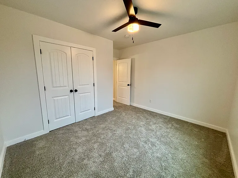 5114 Stoneridge Dr — Photo 12