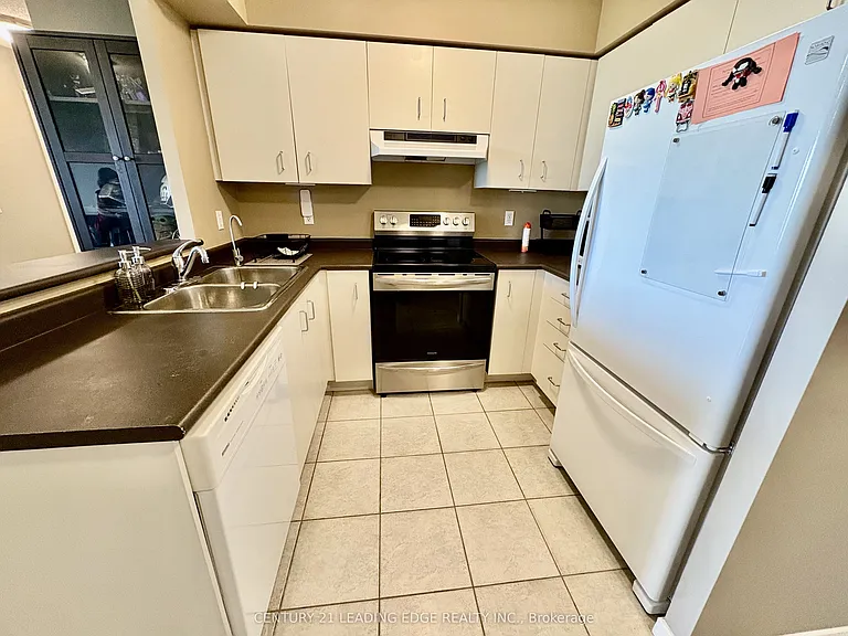 2565 Erin Centre Blvd #1107 — Photo 3