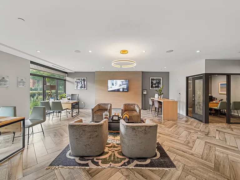 1717 Evanston — Photo 48