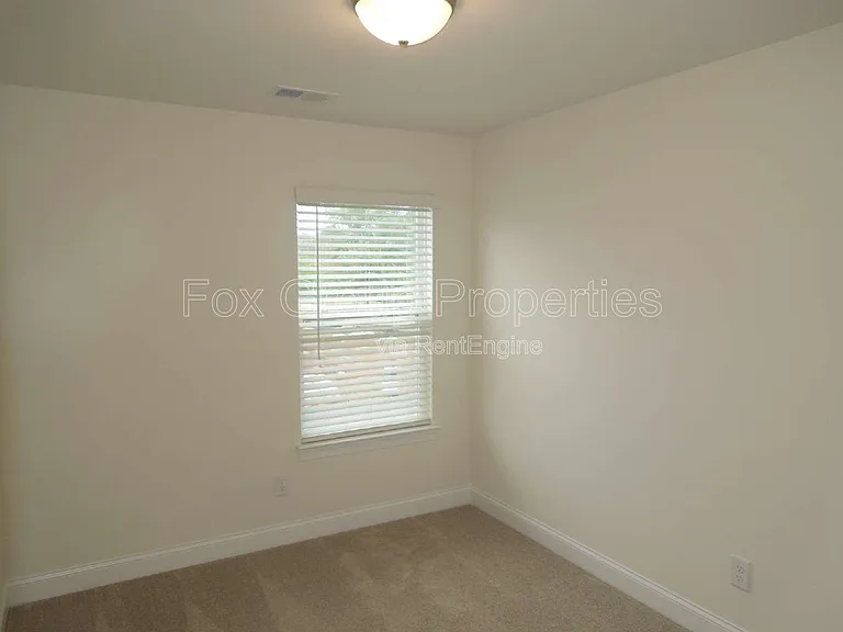 180 Waterlynn Ridge Rd #B — Photo 10