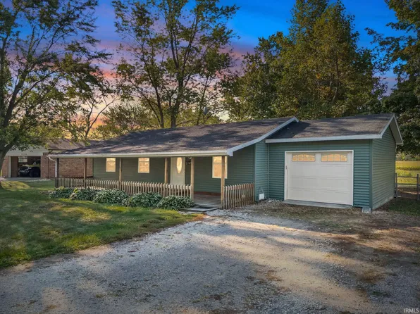 1347 W Westgate Ave, Columbia City, IN 46725