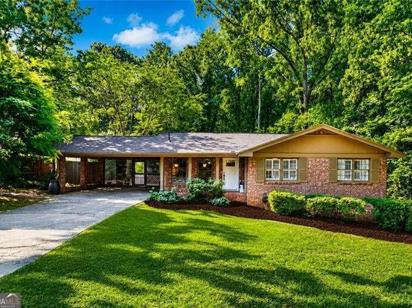 702 Highview Dr SE, Smyrna, GA 30082