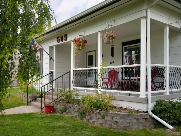 609 Broadway St, Townsend, MT 59644