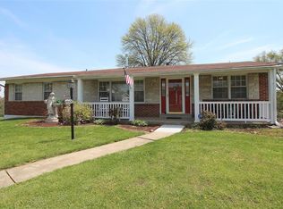 4600 Tauneybrook Dr, Saint Louis, MO