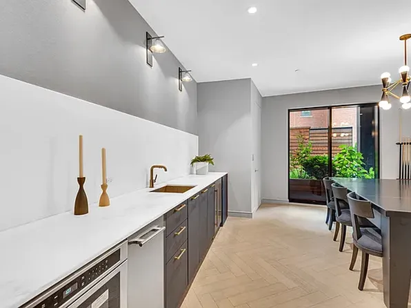 107-06 Queens Boulevard image 13 of 19